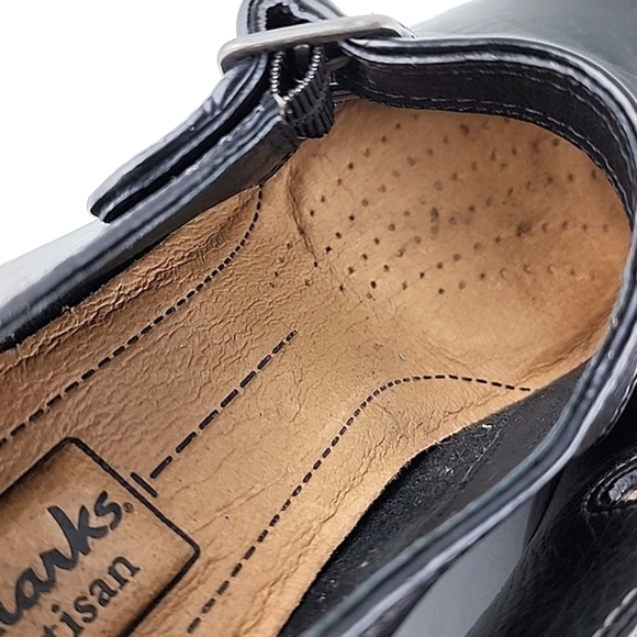 Clarks Artisan Passion Black Leather Double Strap Mary Jane Pump Heel Size 8M - Picture 11 of 16